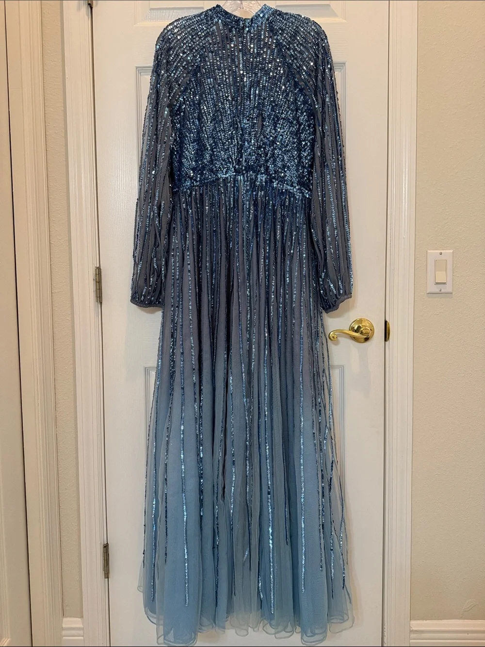 Mac Duggal 6206 Blue Ombré Sequin Long Sleeve A-Line Evening Dress Size 12 NWT - Picture 8 of 15
